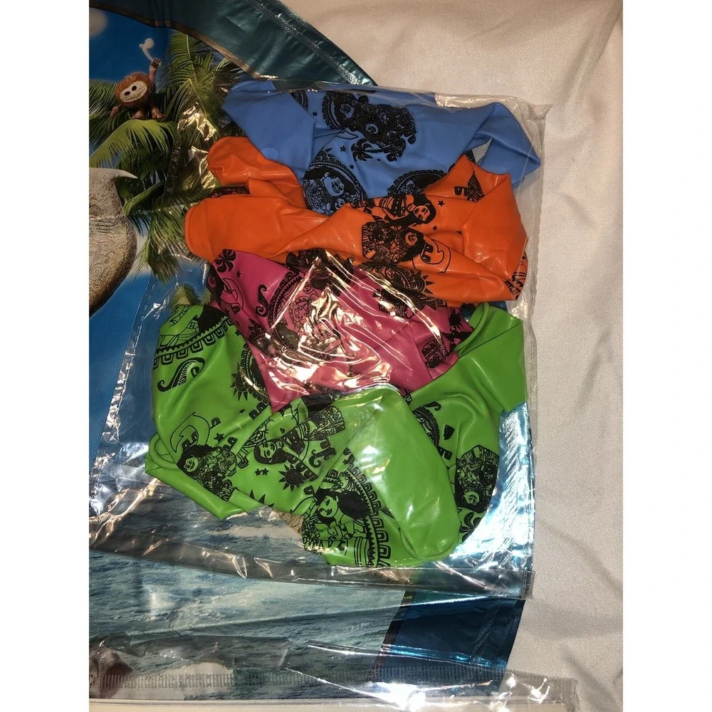 New Disney Moana Birthday party Supplies Balloons Treat bags table cover